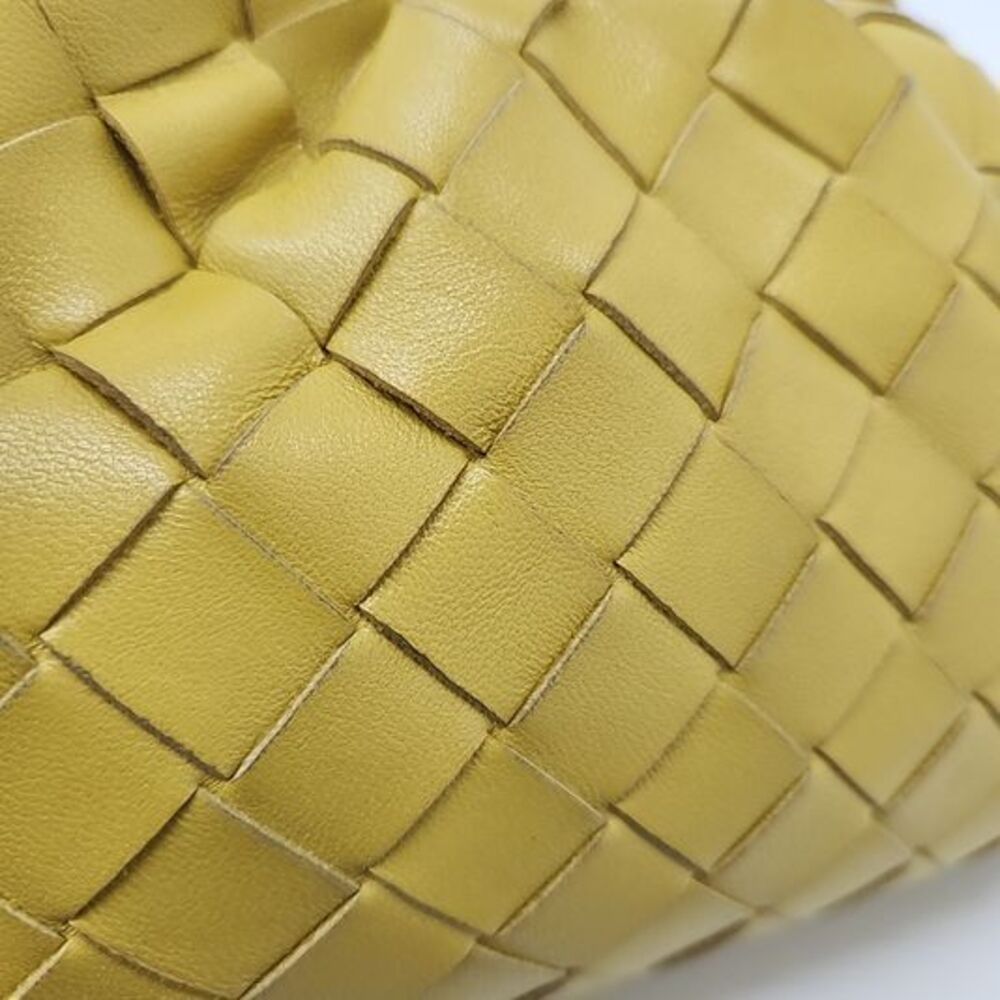 Bottega Veneta Mesh Butter Calf Crossbody Bag - Picture 4 of 6